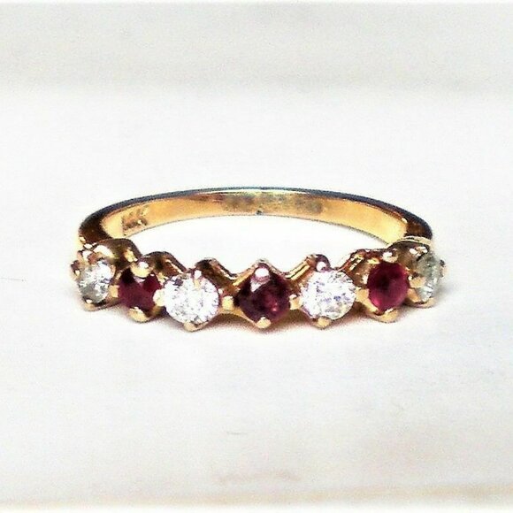 Vintage Solid 14K Yellow Gold Genuine 0.36CT Ruby Diamond Cluster BAND RING P - Picture 1 of 6